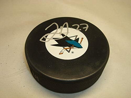 Джонас Дон Подписа хокей шайба Сан Хосе Шаркс с автограф на 1C - за Миене на НХЛ с автограф